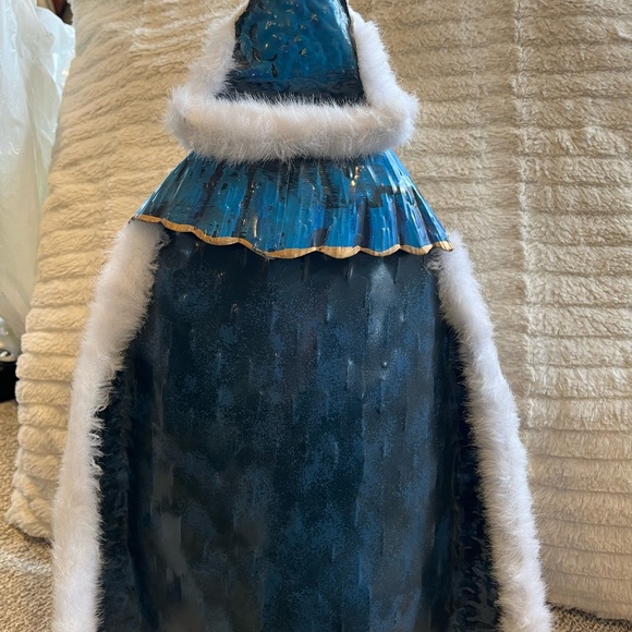 Metal Folksy Father Christmas - Picture 2 of 4